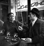 Café à côté du Dôme, Montparnasse, Paris, années 1940