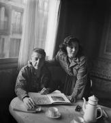 Jacques Prévert et Elsa Henriquez, Paris, sans date
