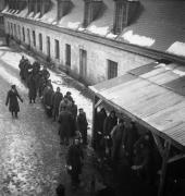 Soldats tahitiens du Bataillon du Pacifique dans une caserne de La Tour Maubourg,, Paris, 1945