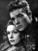 "Lumière d'été" de Jean Grémillon, 1942. Georges Marchal (Julien) et Madeleine Robinson (Michèle)
